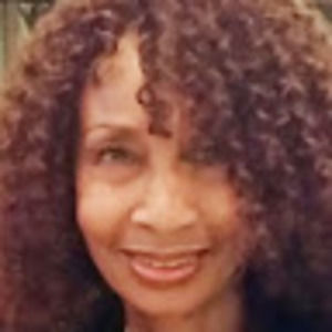 Meet your Posher, Deborah